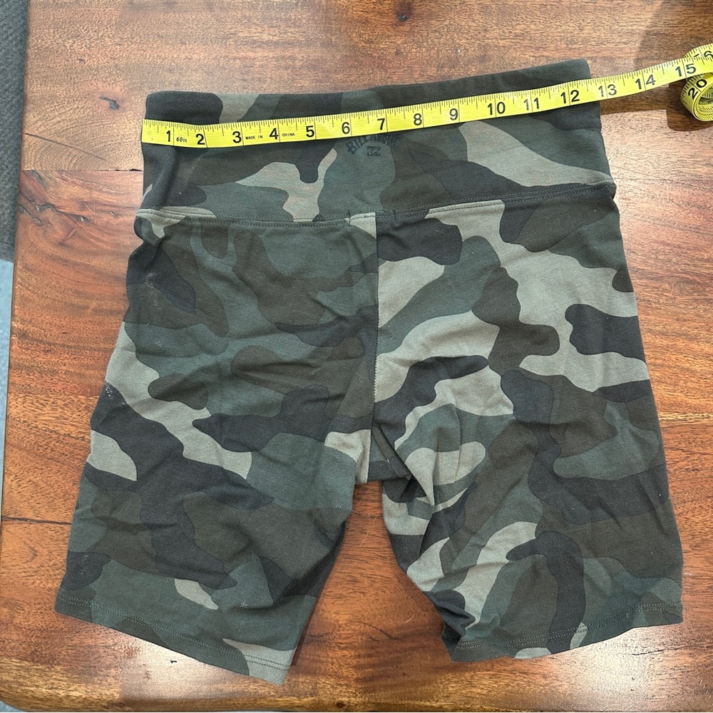 O'Neill camo bike shorts - Picture 2 of 4
